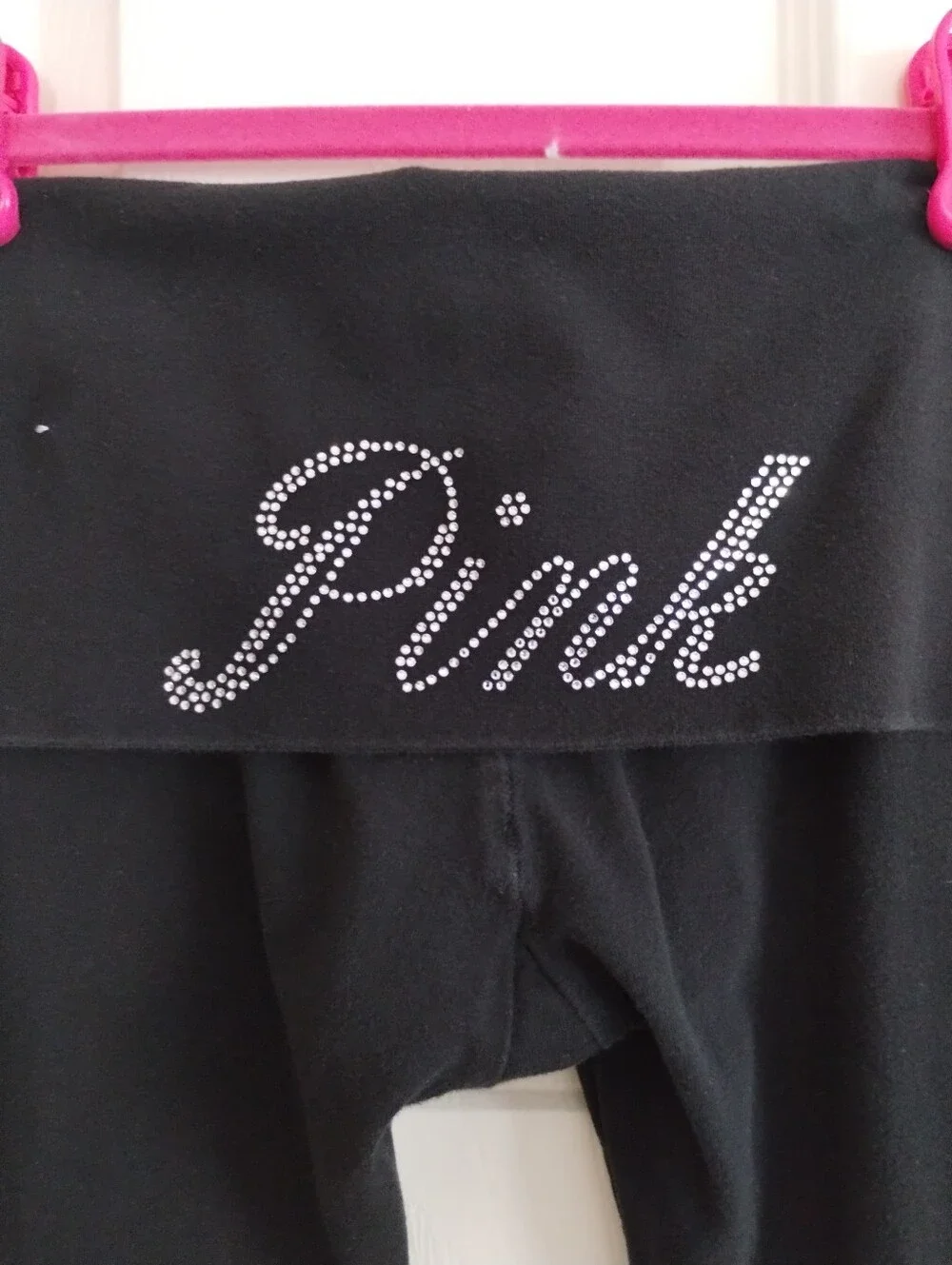 PINK Victorias Secret Rhinestone Logo Fold-Over Waist Yoga Pants - Black XS